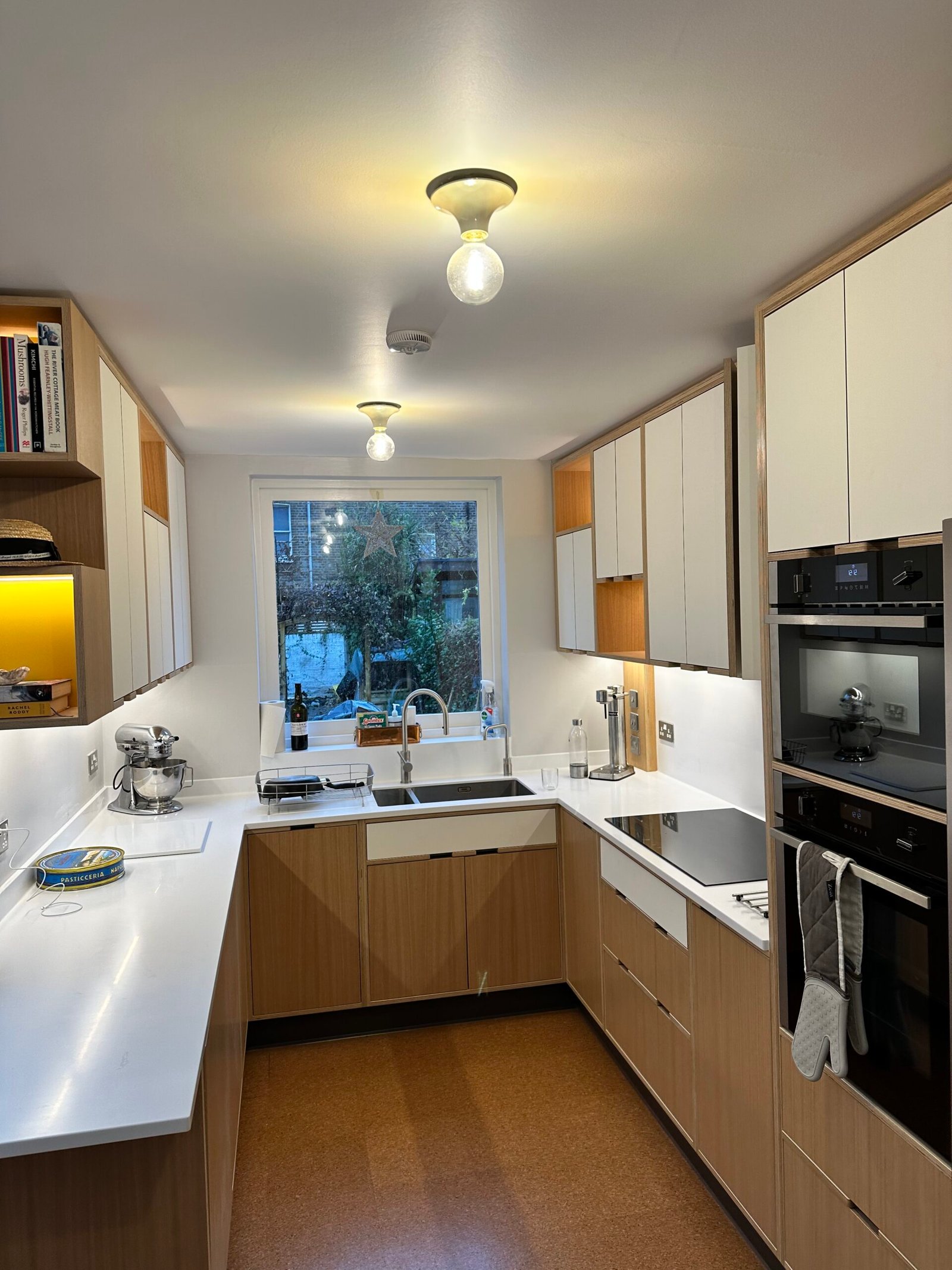 Full kitchen rewire — Shaker kitchen with pendant lights
