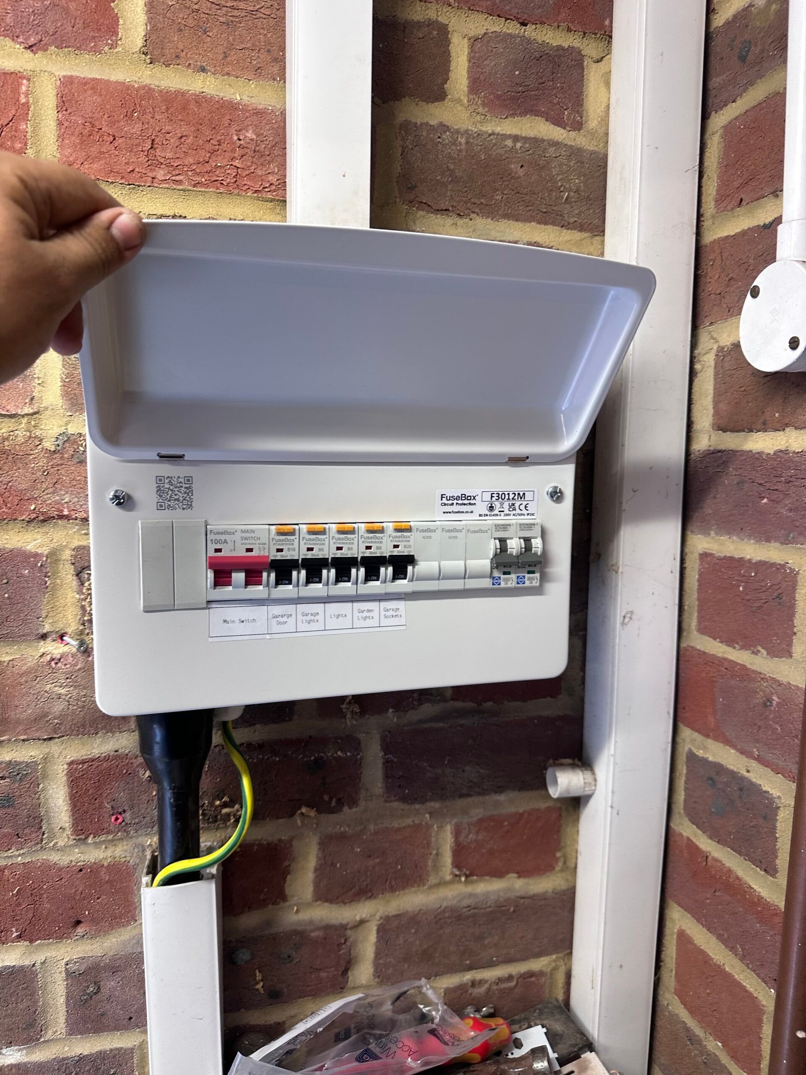 Outbuilding consumer unit installation North London - Rudi Electrics